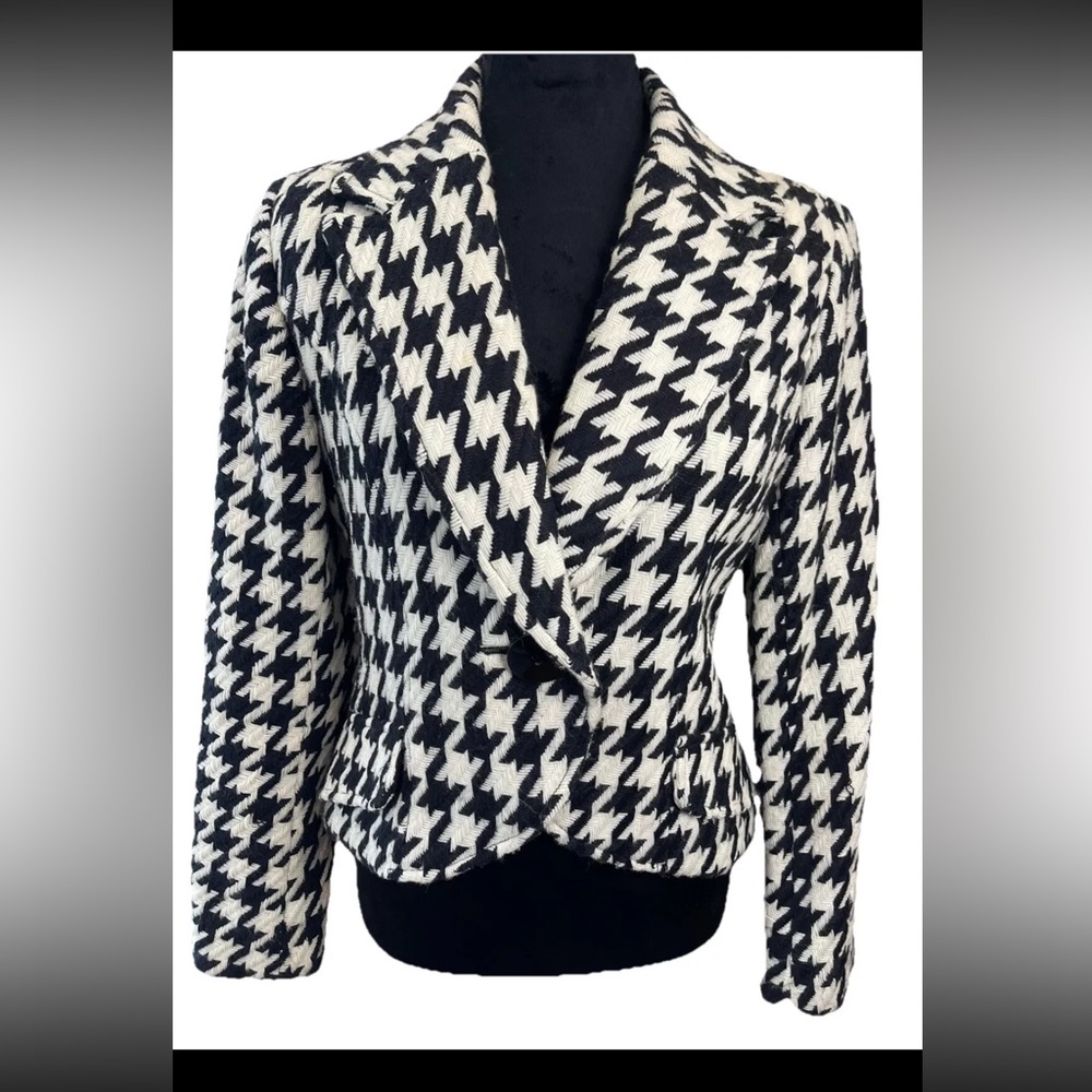 First option VTG ladies short one button wool blend‎ jacket size SM black/white